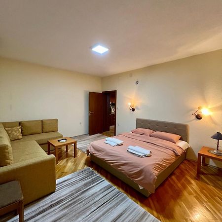Blue Diamond Apartment โอครีด ภายนอก รูปภาพ