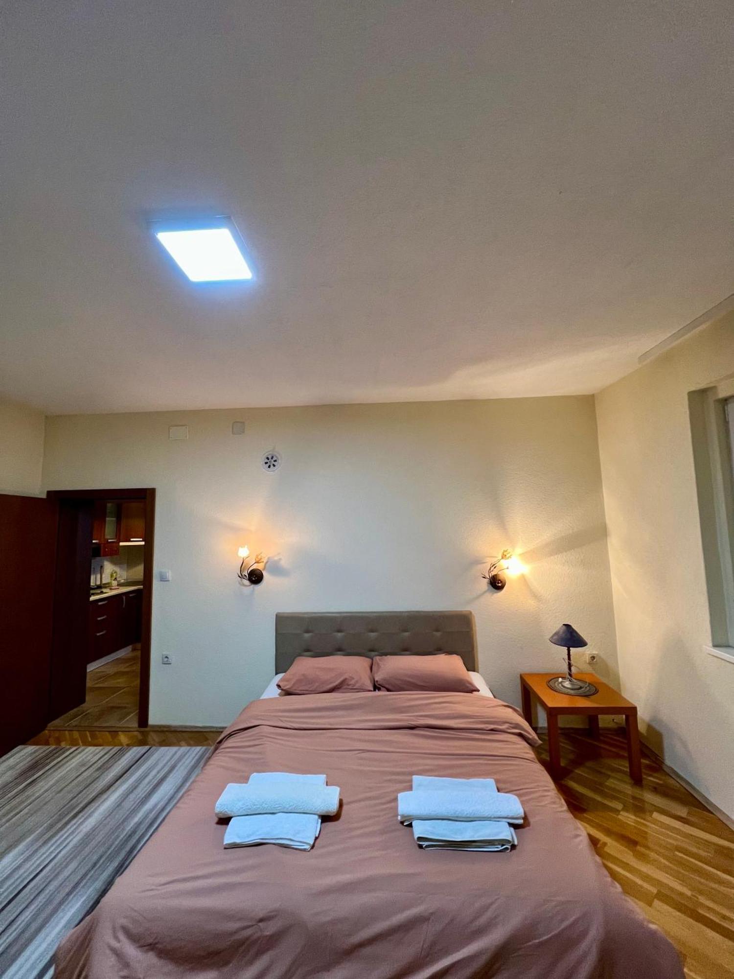 Blue Diamond Apartment โอครีด ภายนอก รูปภาพ